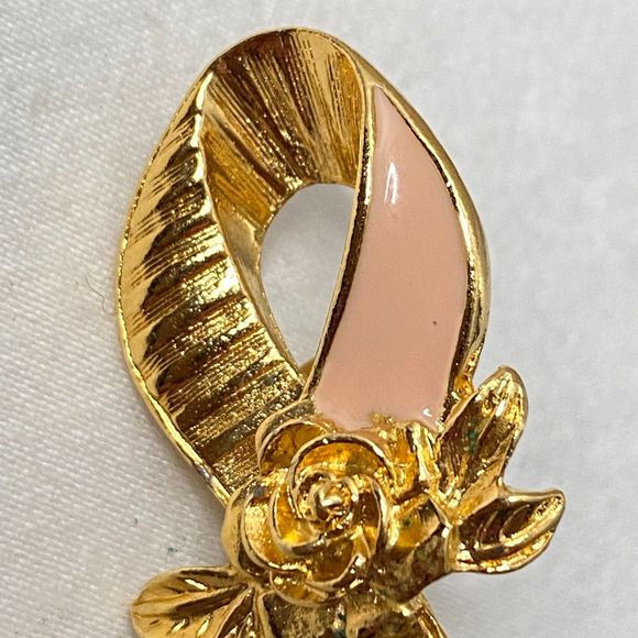 Avon Pin Breast Cancer Awareness Pink Ribbon And Gold Tone Rose - Picture 2 of 8